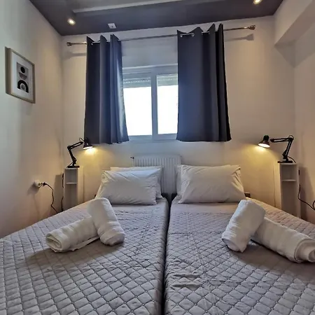 Apartment A&d Central